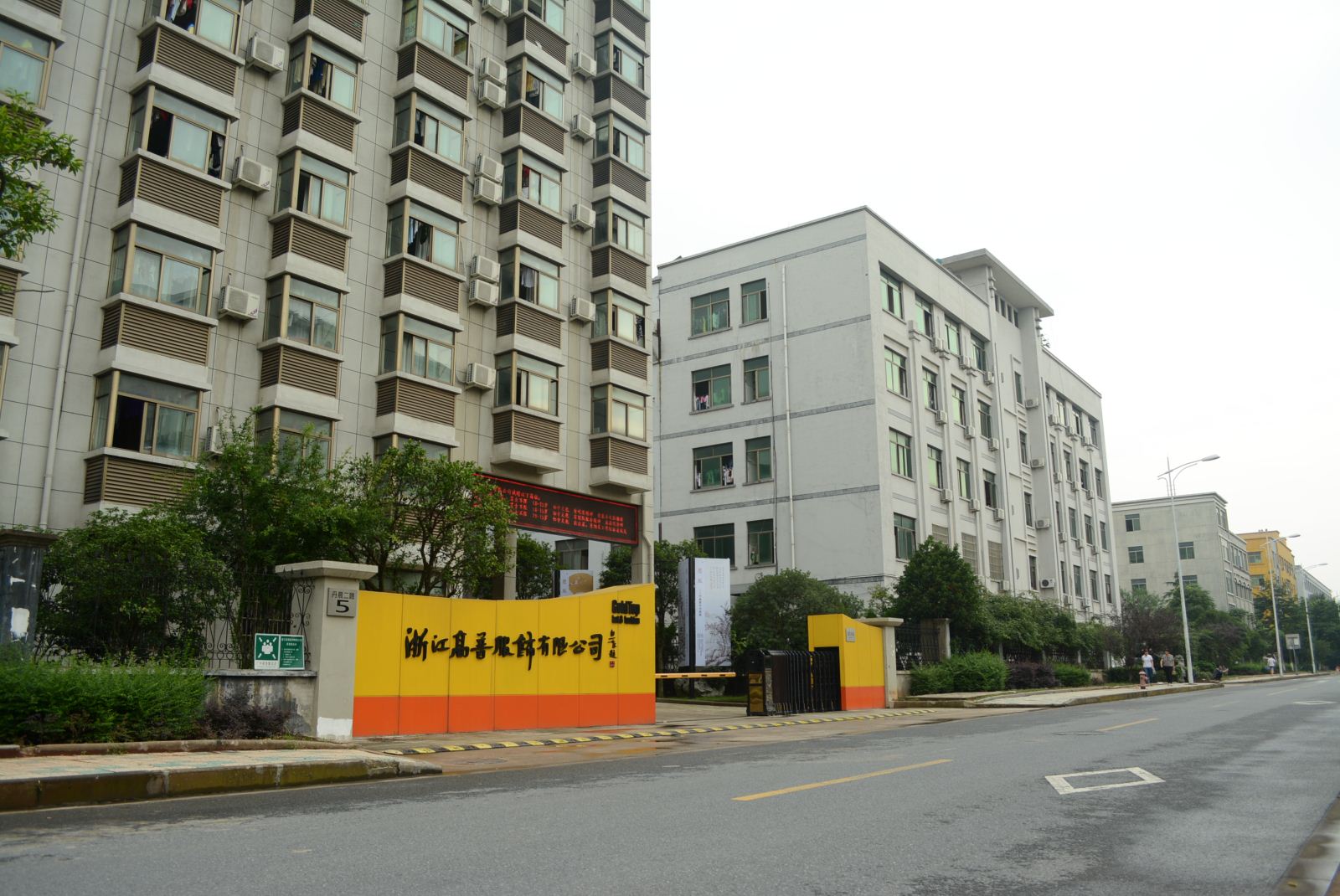 帽子定价贵在哪里