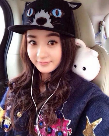 赵丽颖戴帽子图片