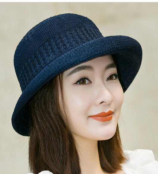 少妇戴的帽子渔夫帽
